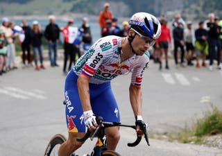 Will Primoz Roglic go on the attack again?